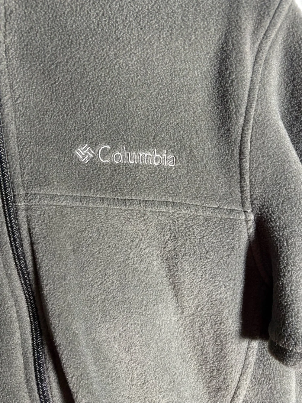 Columbia Olive Green Lightweight Full-Zip Fleece Jacket